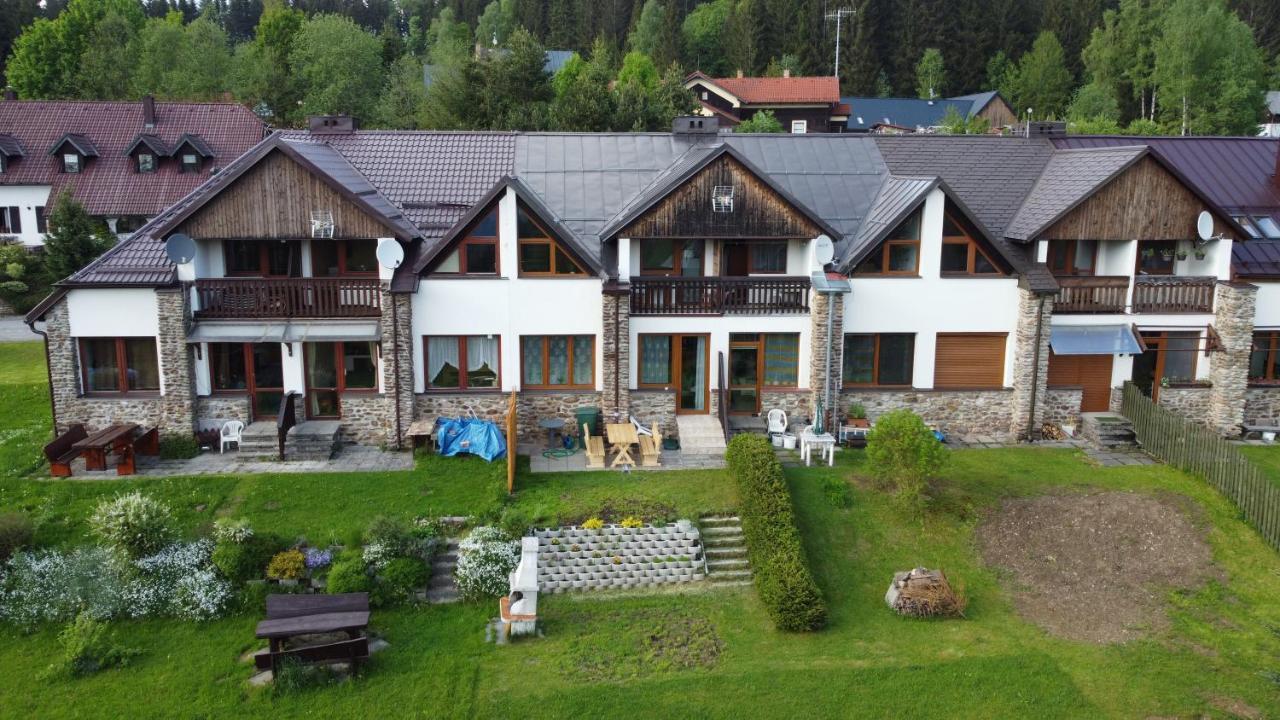 Apartmany Kubova Huť Exterior foto
